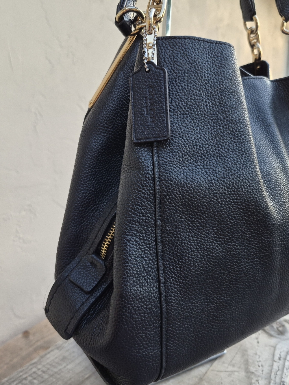 Coach Dalton 31 Black Pebbled Leather Bag - Picture 4 of 13